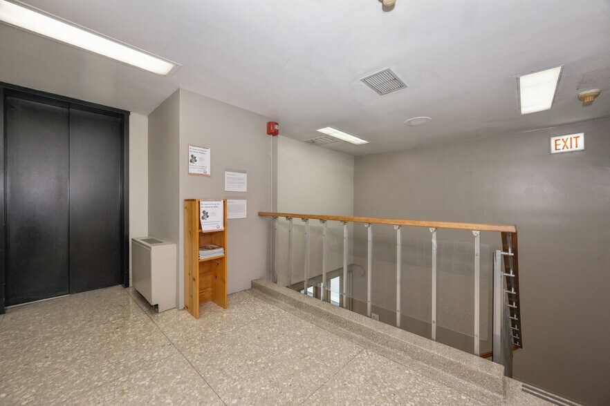 Primary Photo Of 400 E Randolph St, Chicago Apartments For Sale