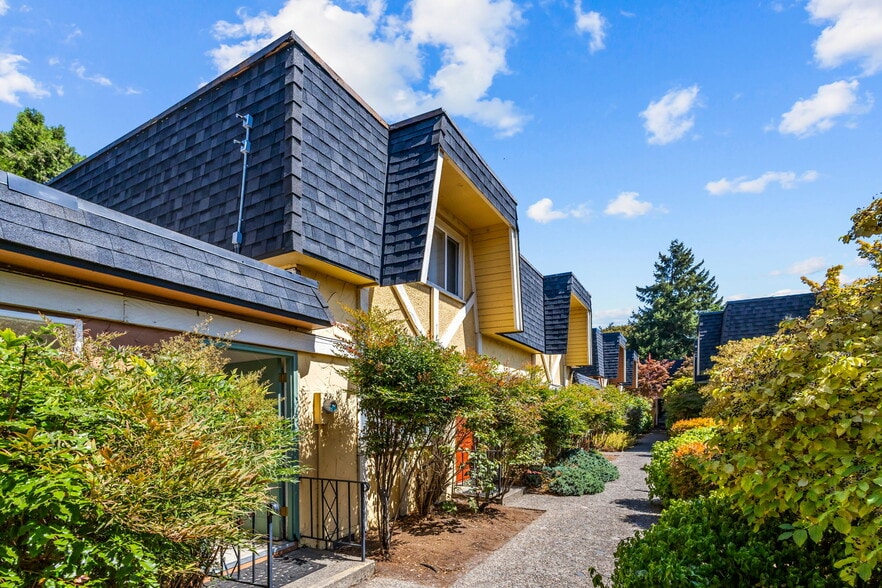 Primary Photo Of 540 Polk St, Eugene Apartments For Sale