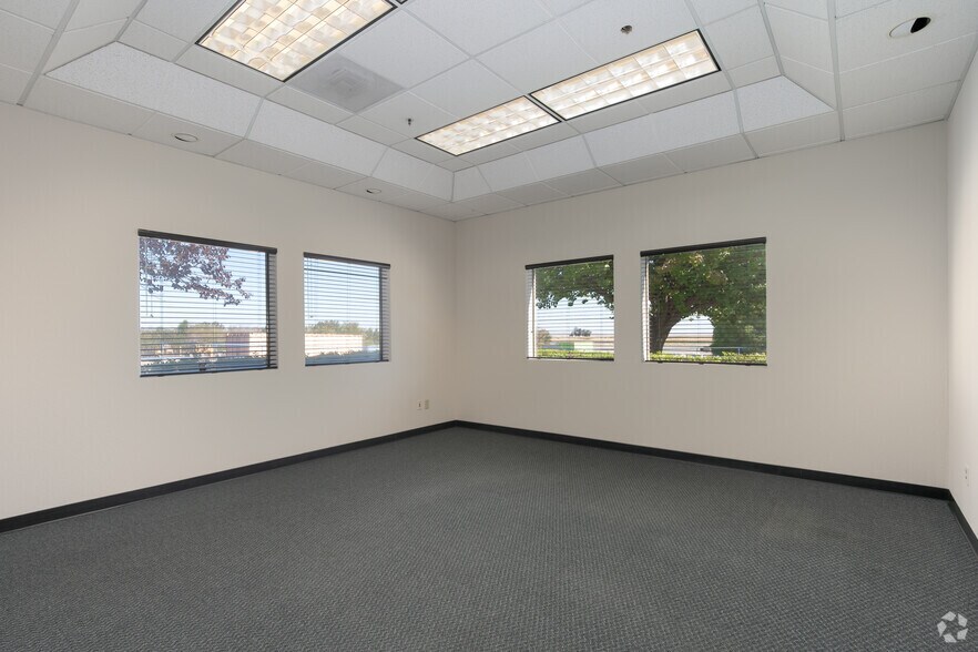 More Photos Of 1800 Goodyear Rd, Benicia Land For Lease