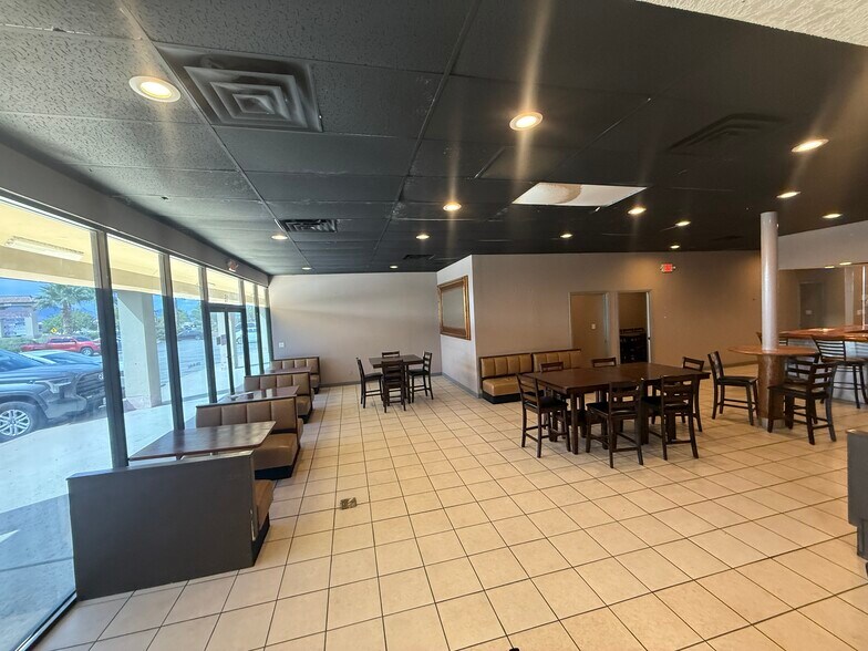 More Photos Of 1550 Hawkins Blvd, El Paso Unknown For Lease