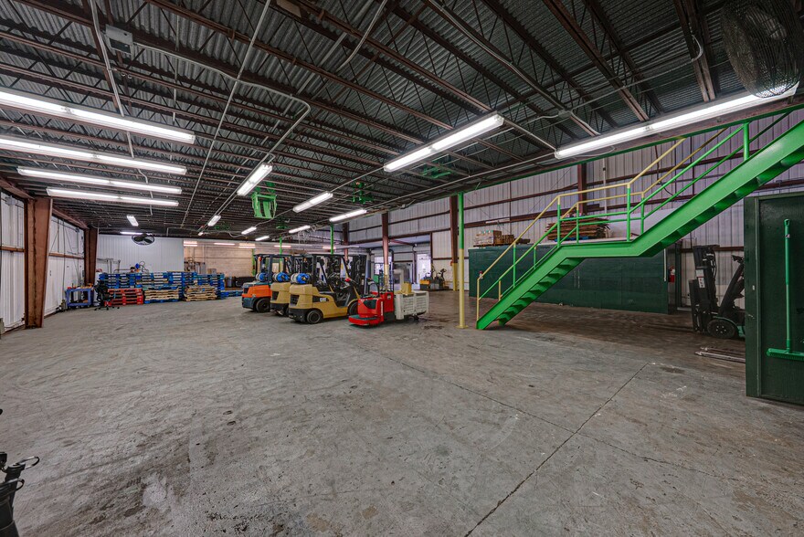 More Photos Of 3120 N Dover Rd, Dover Refrigeration Cold Storage For Sale