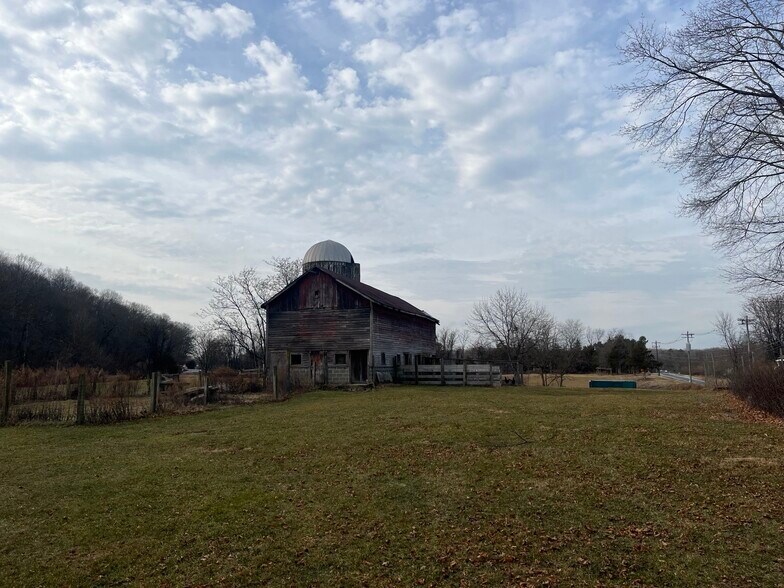 More Photos Of 99 Mulford Ct, Lafayette Land For Lease
