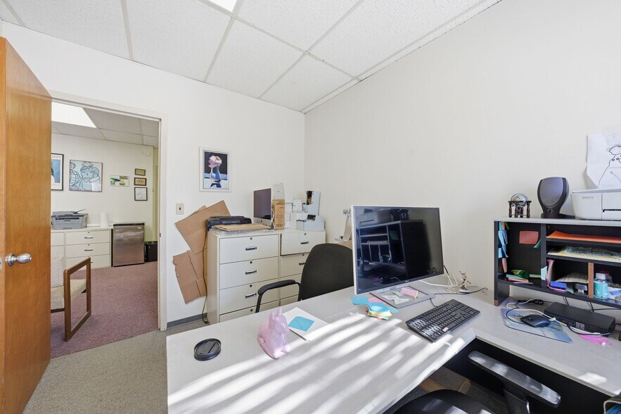 More Photos Of 299 Forest Ave, Paramus Office For Sale