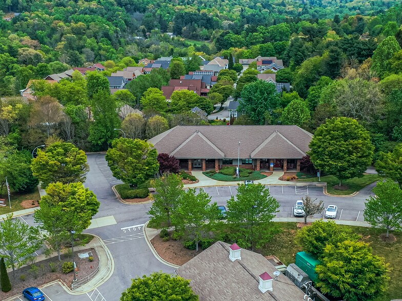 More Photos Of 900A Centrepark Dr, Asheville Medical For Sale