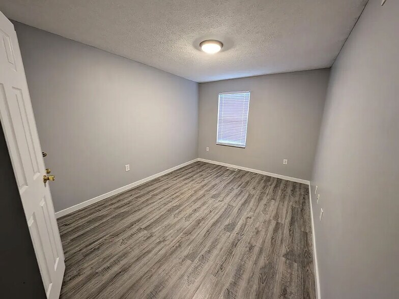 More Photos Of 4220 16th St, Detroit Multifamily For Sale