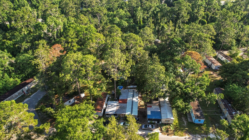 More Photos Of 224 SE Davie Ct, Lake City Manufactured Housing Mobile Home Park For Sale