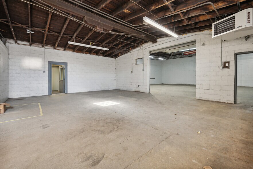More Photos Of 15 Walnut St, Coshocton Warehouse For Sale