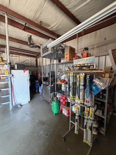 More Photos Of 627 S 32nd St, Muskogee Auto Repair For Sale