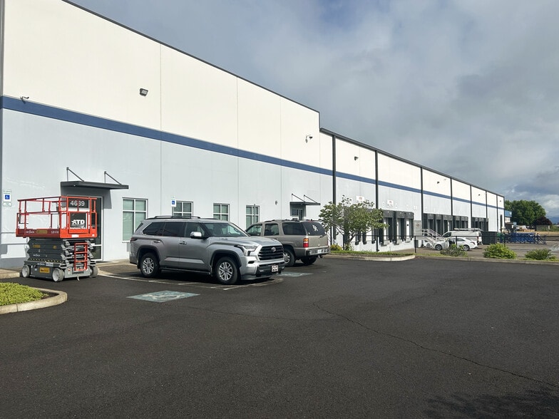 Primary Photo Of 4689 Industry Dr, Medford Distribution For Lease