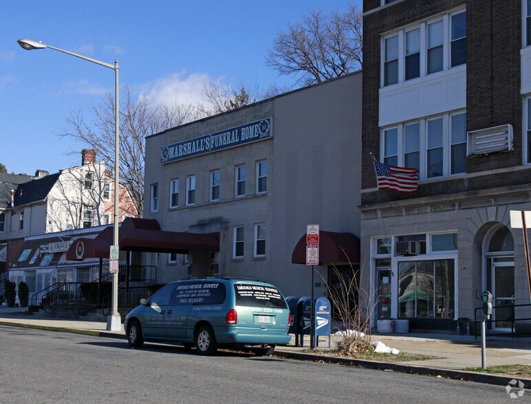 More Photos Of 4213-4217 9th St NW, Washington Funeral Home For Sale
