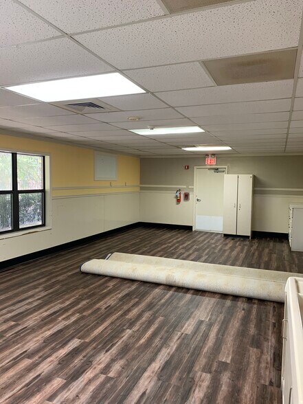 More Photos Of 903 Greatwood Glen Dr, Sugar Land Daycare Center For Lease