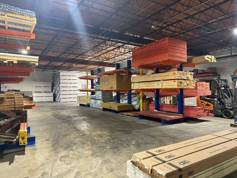 More Photos Of 7401 NW 32nd Ave, Miami Warehouse For Sale