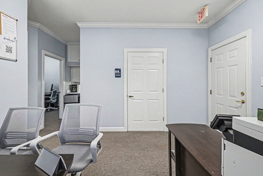 More Photos Of , Charlotte Office For Sale