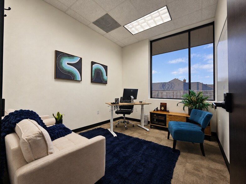 More Photos Of 96 Beach Walk Blvd, Conroe Office For Lease
