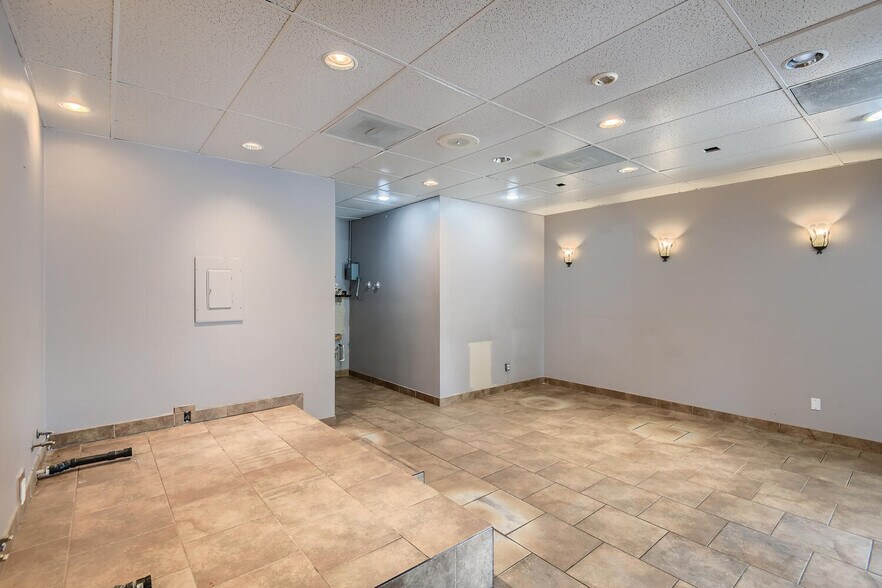 More Photos Of 1735 Main St, Ramona Freestanding For Lease