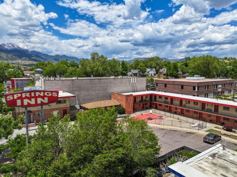 More Photos Of 620 W Colorado Ave, Colorado Springs Hotel For Sale