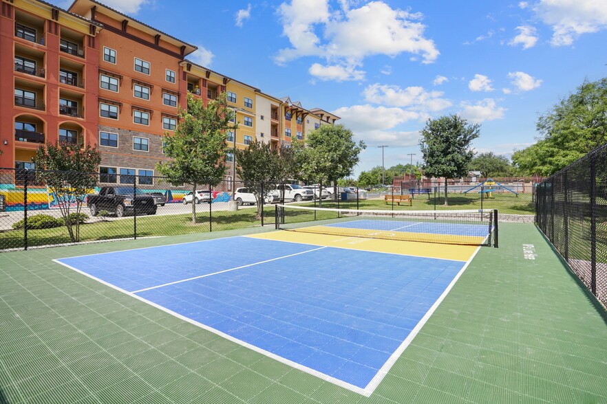 More Photos Of 1307 Ridge Rd, Rockwall Apartments For Lease