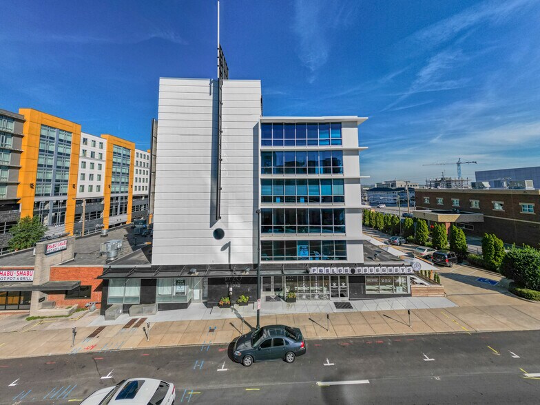 More Photos Of 1720 W End Ave, Nashville Office For Lease