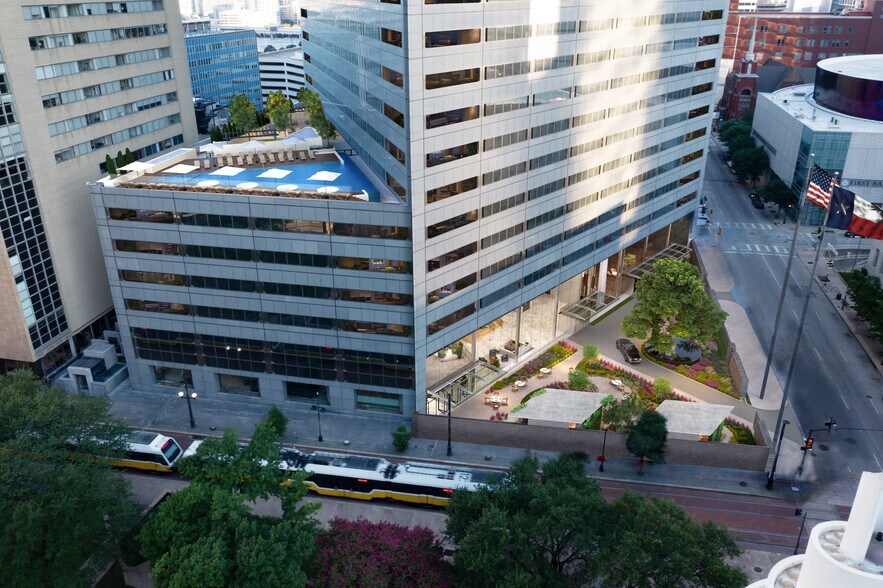 More Photos Of 401 N Ervay St, Dallas Office Residential For Lease