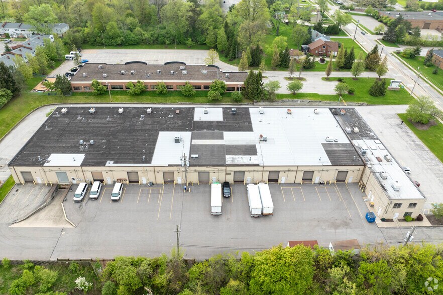 More Photos Of 26210 Emery Rd, Warrensville Heights Manufacturing For Lease
