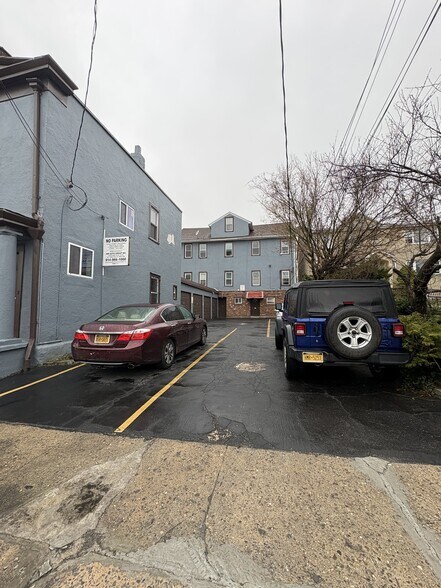 More Photos Of 536-542 N High St, Mount Vernon Apartments For Sale