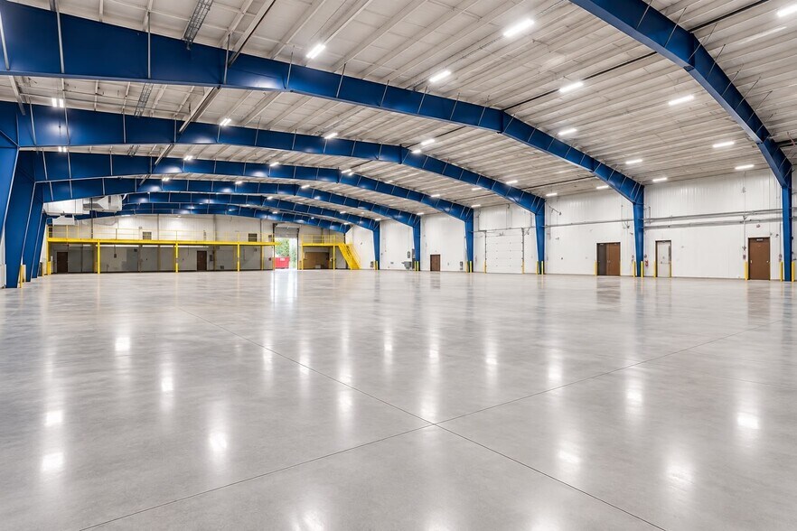 More Photos Of 380 NY-210, Stony Point Warehouse For Lease
