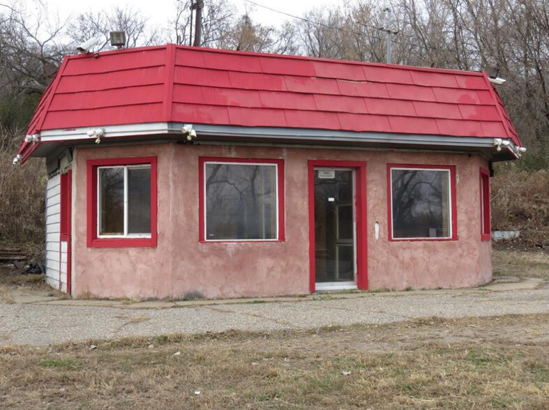 More Photos Of 608 Flying Cloud Dr, Chanhassen Land For Sale