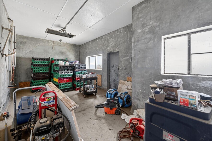 More Photos Of 6873 20th Ave, Lemoore Land For Sale