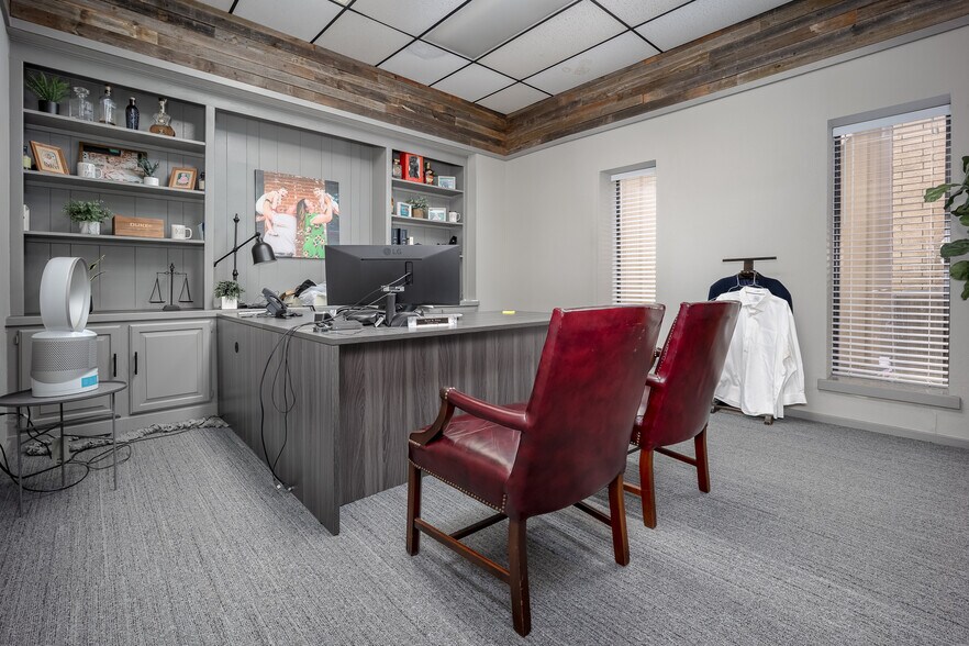 More Photos Of 2845 Broce Dr, Norman Office For Sale