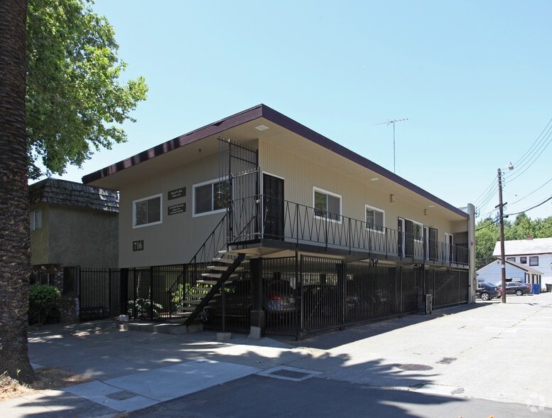 Primary Photo Of 716 19th St, Sacramento Office For Sale