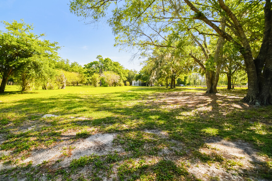 Primary Photo Of 12500 Hamlin Rd, Spring Hill Land For Sale