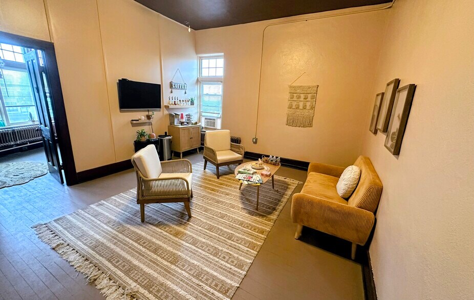 More Photos Of 1-3 Main St, Lockport Storefront Retail Office For Lease