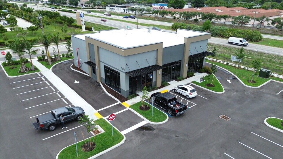 More Photos Of 1203-1211 NE Pine Island Ln, Cape Coral Unknown For Lease