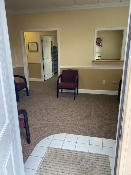 More Photos Of 659 Emory Valley Rd, Oak Ridge Office For Lease