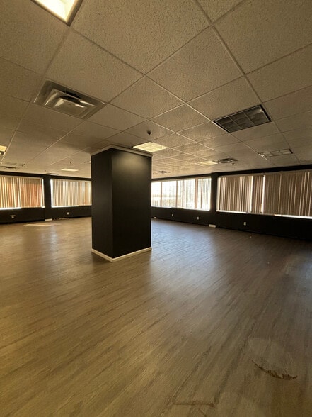 More Photos Of , Long Island City Industrial For Sale