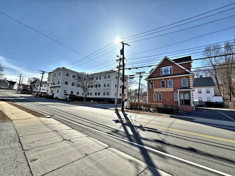 More Photos Of 44 Montvale Ave, Stoneham Office Residential For Sale