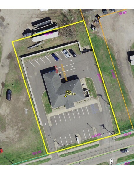 More Photos Of 220 E State St, Newcomerstown Bank For Sale