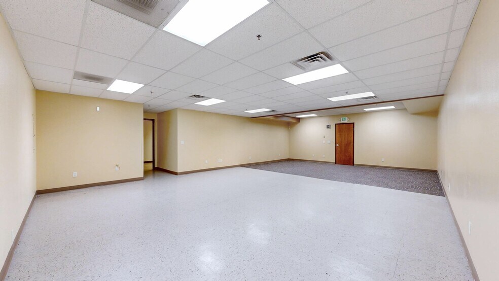 More Photos Of 231 W 67th Ct, Loveland Office For Lease