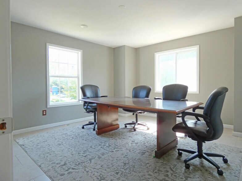 More Photos Of 396 N Main St, Barnegat Office For Sale