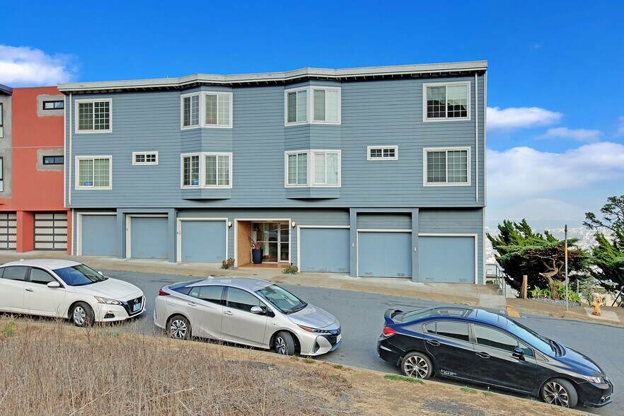 More Photos Of 74 Crestline Dr, San Francisco Multifamily For Sale
