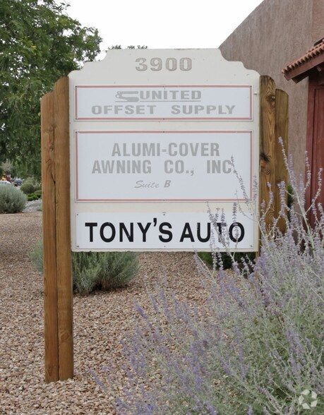 More Photos Of 3900 Hawkins St NE, Albuquerque Light Distribution For Sale