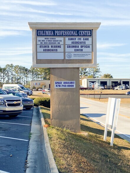 More Photos Of 111 Fieldstone Dr, Milledgeville Office For Lease