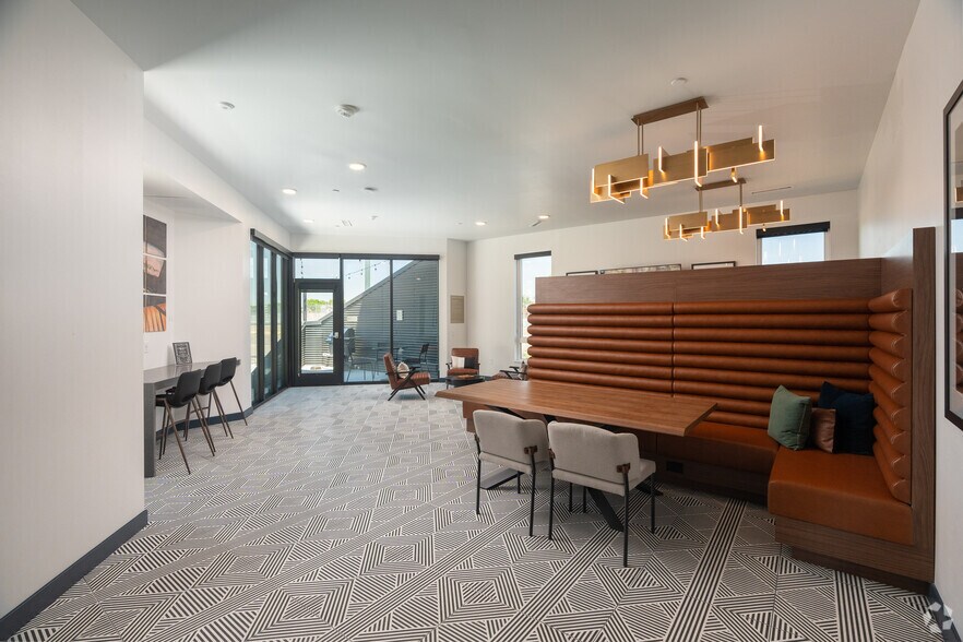 More Photos Of 1190 S Pennsylvania St, Denver Apartments For Sale