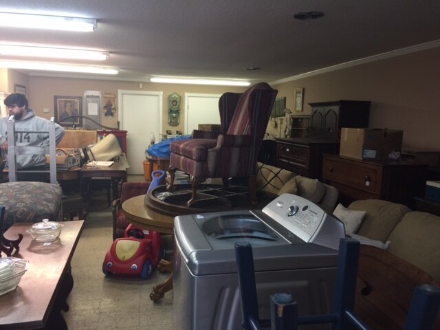 More Photos Of 15044-15050 Rankin Ave, Dunlap Freestanding For Sale