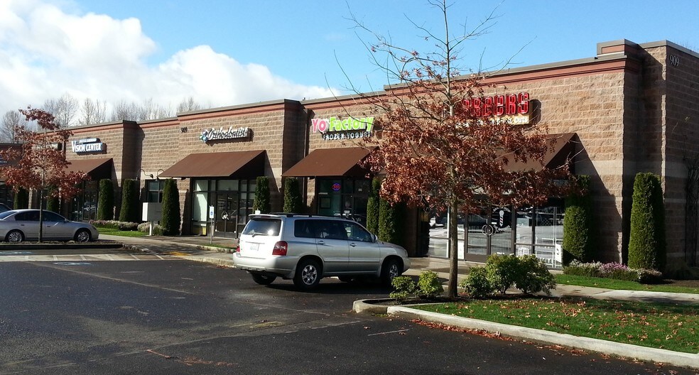 More Photos Of 909 W Main St, Battle Ground Unknown For Lease