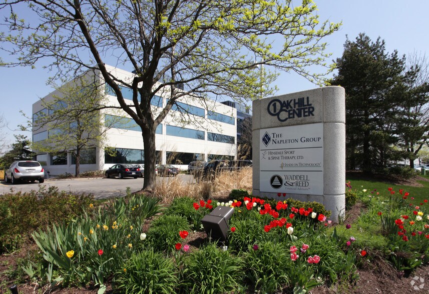 More Photos Of 1 E Oak Hill Dr, Westmont Office For Lease