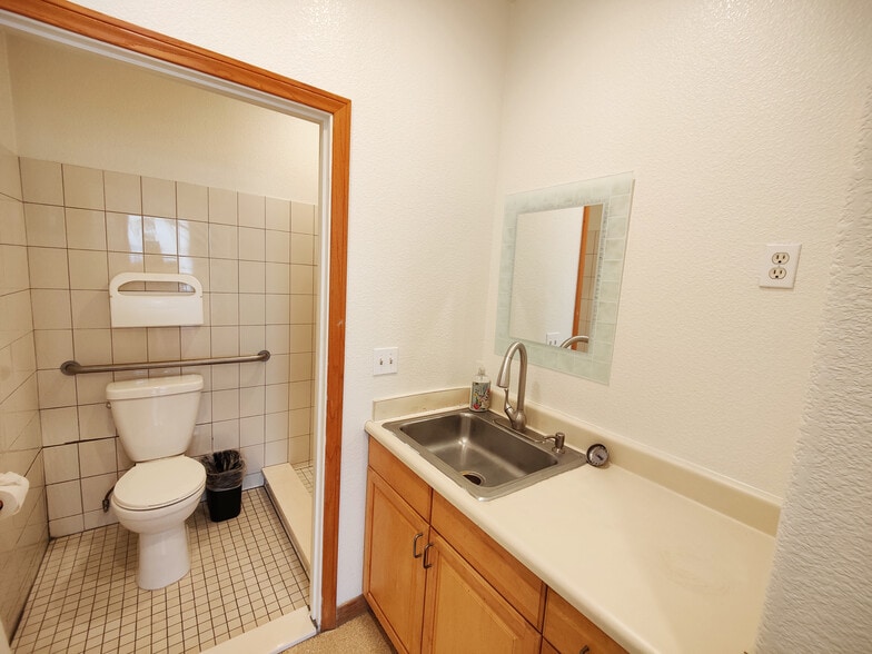 More Photos Of 205 National City Blvd, National City Office For Lease