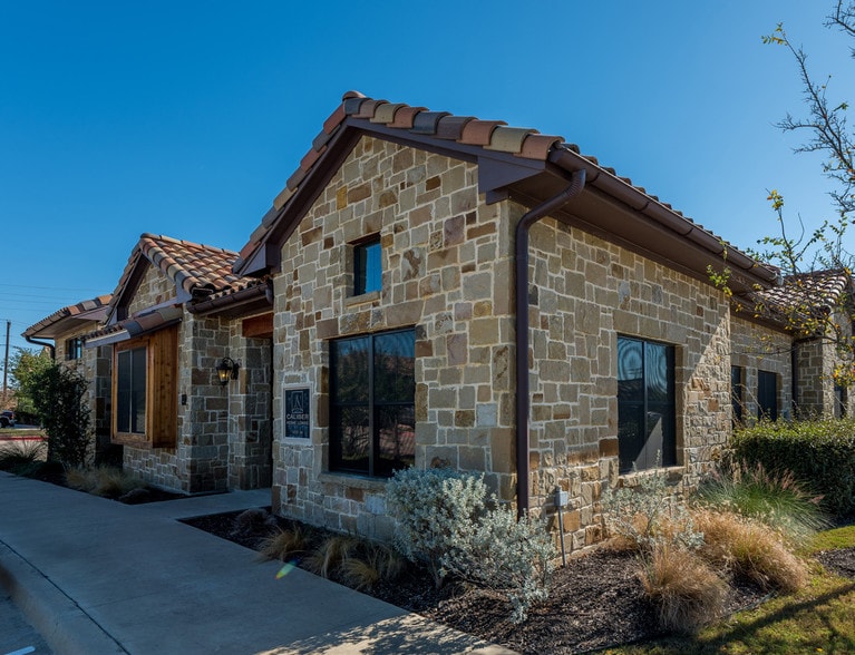 More Photos Of 590 N Kimball Ave, Southlake Office For Lease