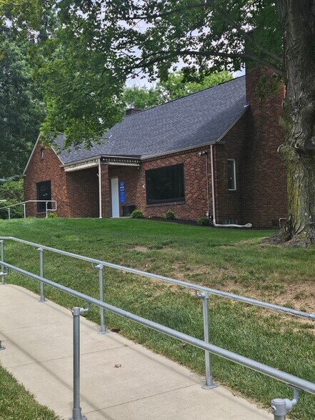 Primary Photo Of 1272 Dutilh Rd, Cranberry Township Office Residential For Sale