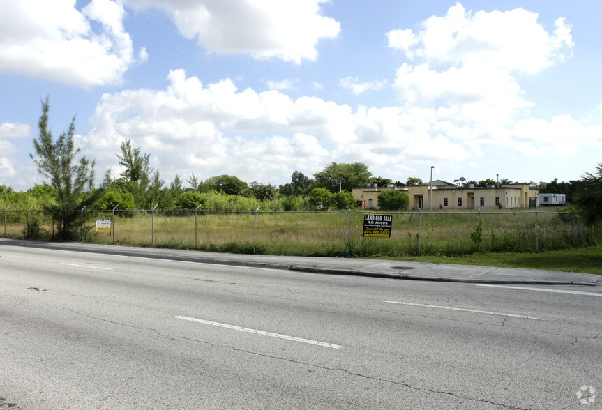More Photos Of NW 27th Ave & NW 123rd St, Miami Land For Sale